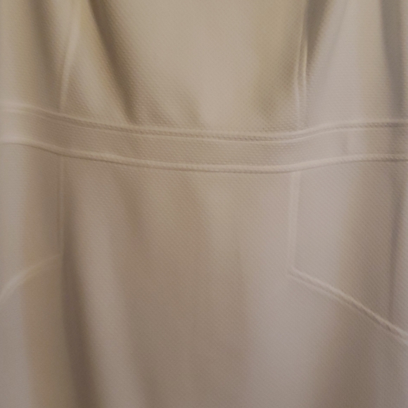 Dress - Picture 5 of 5